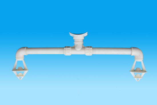 三通臂管接均溅式喷头